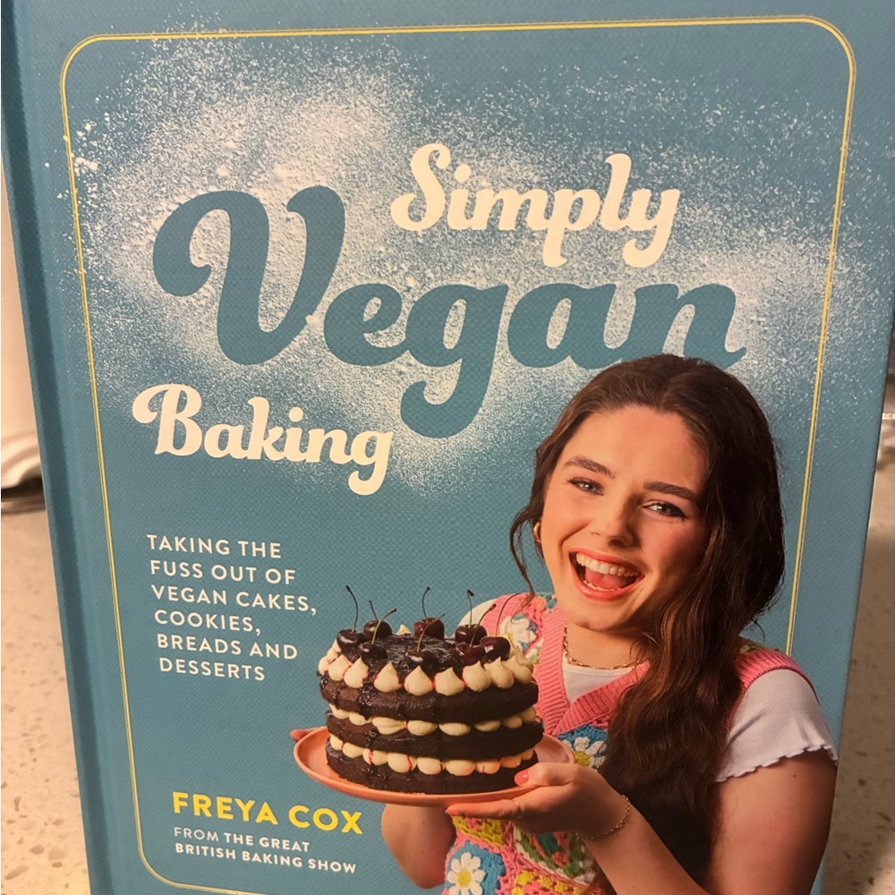 NWOT Vegan Baking Cookbook